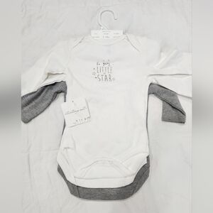 NWT Set of 3 Starting Out White Gray Stars Moon Cotton One-Piece Size Newborn NB